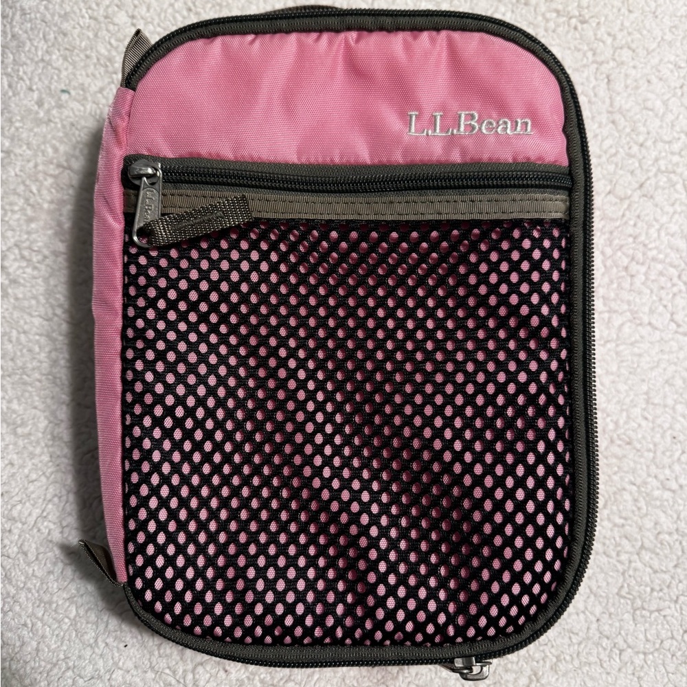 L.L. Bean Pink and Black lunch box